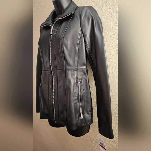 Michael Kors Genuine Leather Jacket - XS - Picture 2 of 9